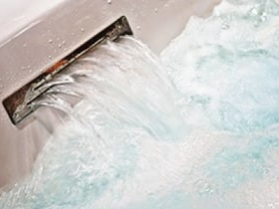 Čištění cirkulačního okruhu whirlpoolů a vířivých van